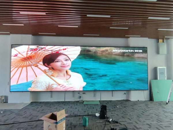 户县P1.53led小间距屏安装案例